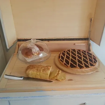 Oda ve Kahvaltı La Casetta Del Borgo *